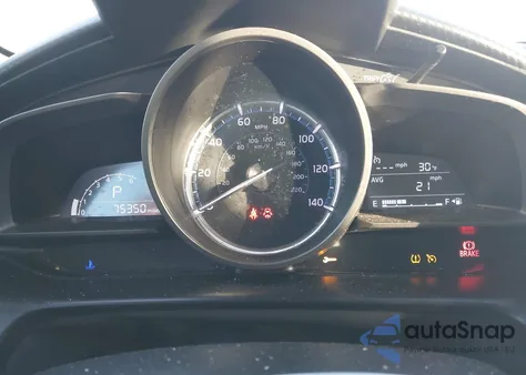 2019 Toyota Yaris L из США, поврежденный, VIN 3MYDLBYV8KY516623